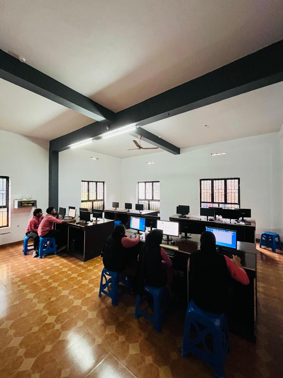 Computer Lab Mstm 